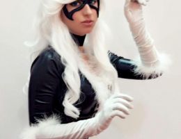 Glamorous women compilation by ‘Cosplay and Costumes’