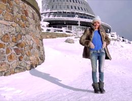 Katya Clover Flashing In The Snow