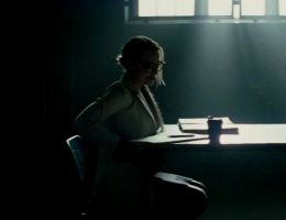 Margot Robbie As A Psychiatrist