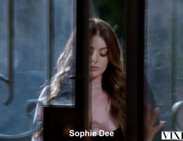 Sophie Dee Is Back