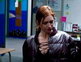 Brittany Snow – ''Hooking Up''