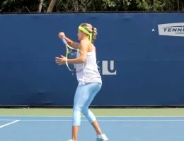 Eugenie Bouchard Practicing In Tight Blue Pants