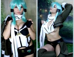 Which Sinon Do You Like More? ;)